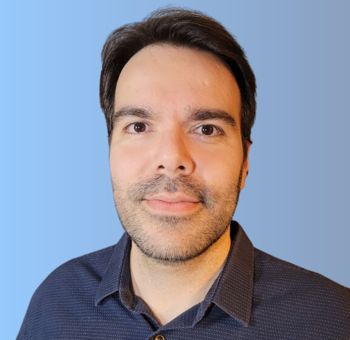 Photo of Software Engineer Diego